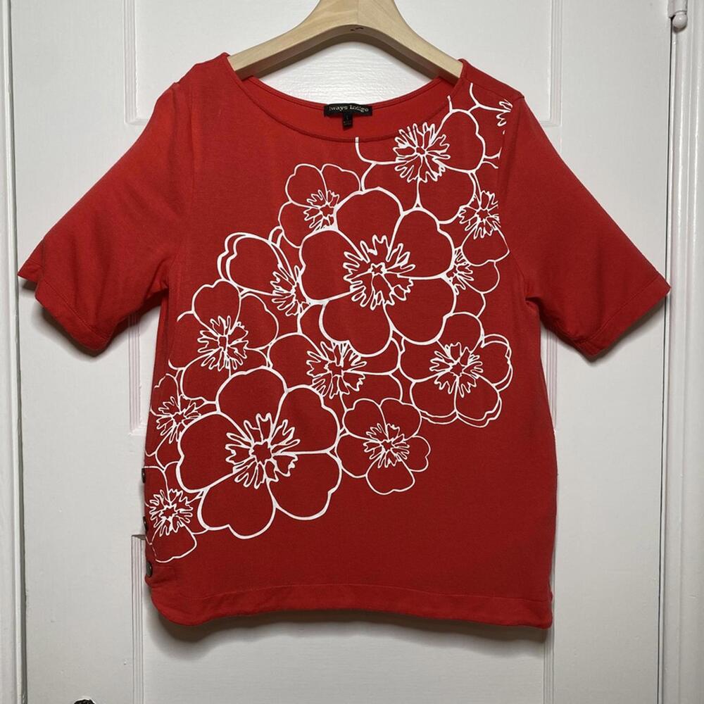 Always Indigo Floral Print Red Top Womens L Feminine Relaxed Fit Button Detail